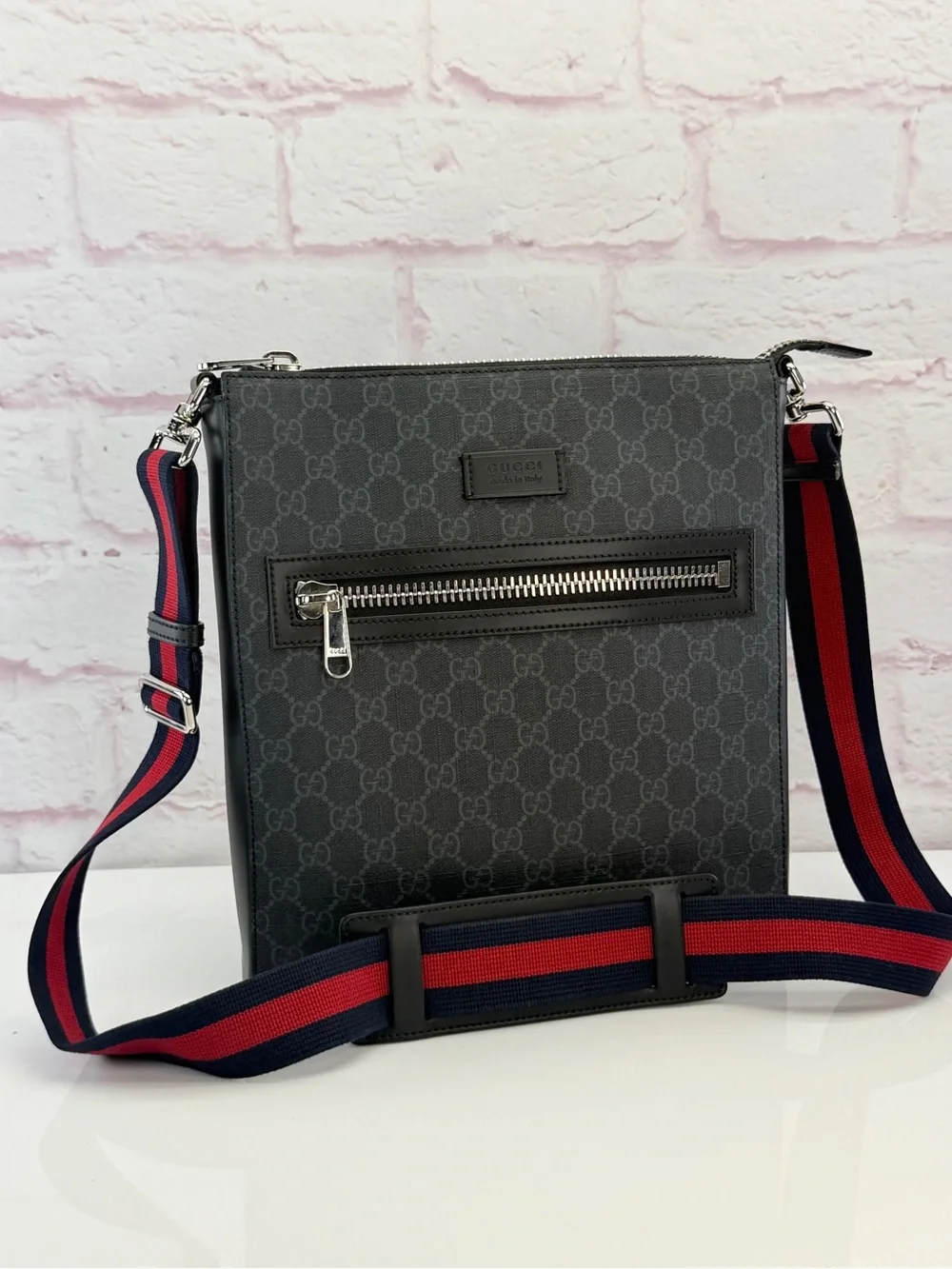 Authentic GUCCI Black GG Supreme Coated Canvas Flat Messenger Bag